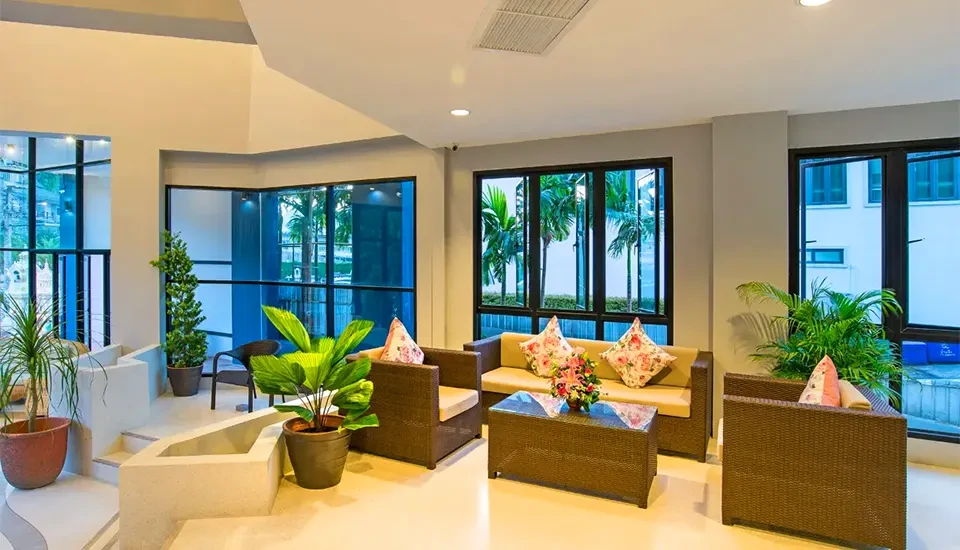 هتل آوا سی ریزورت